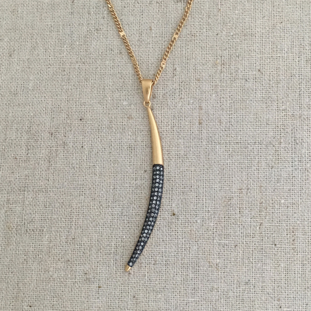 Stella & Dot New Moon Necklace